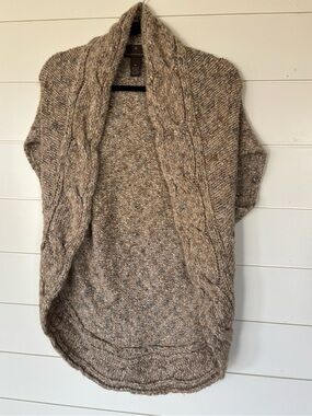 Fenn Wright Manson Taupe Marled Cable Shawl Shrug